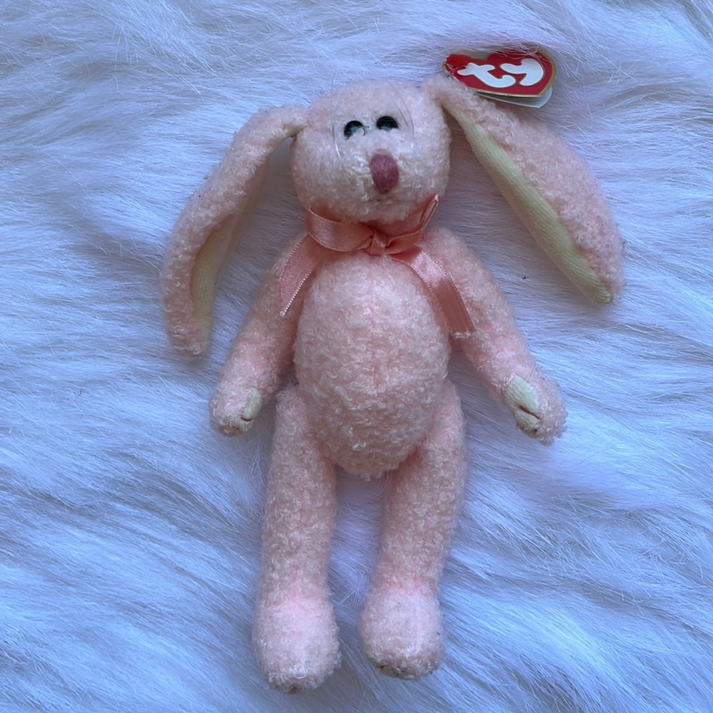 Ty Beanie Baby Strawbunny